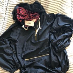 Black windbreaker/ Gold hardware. NWT size small
